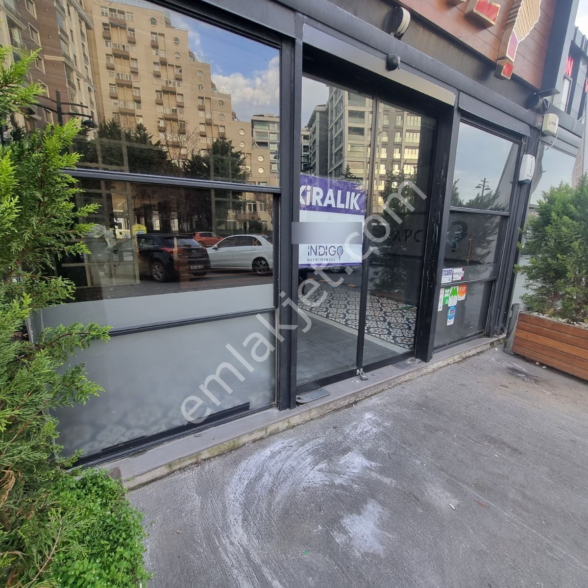 Teraspark Avm Kiralık Cadde Mağazası - Görsel 8