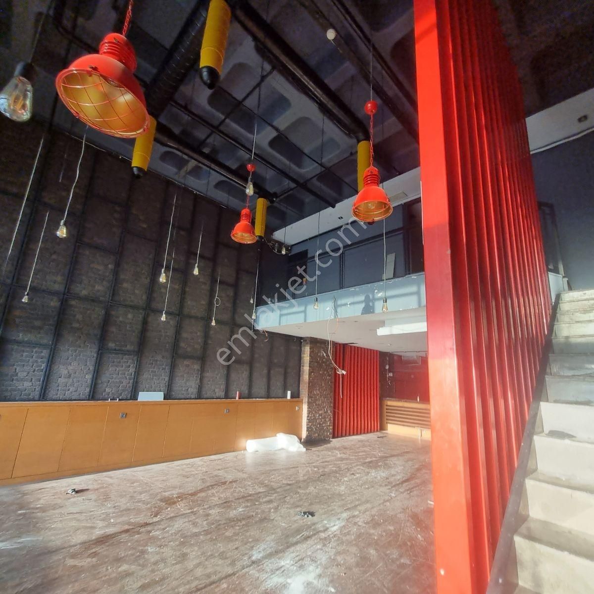 Teraspark Avm Kiralık Cadde Mağazası - Görsel 2