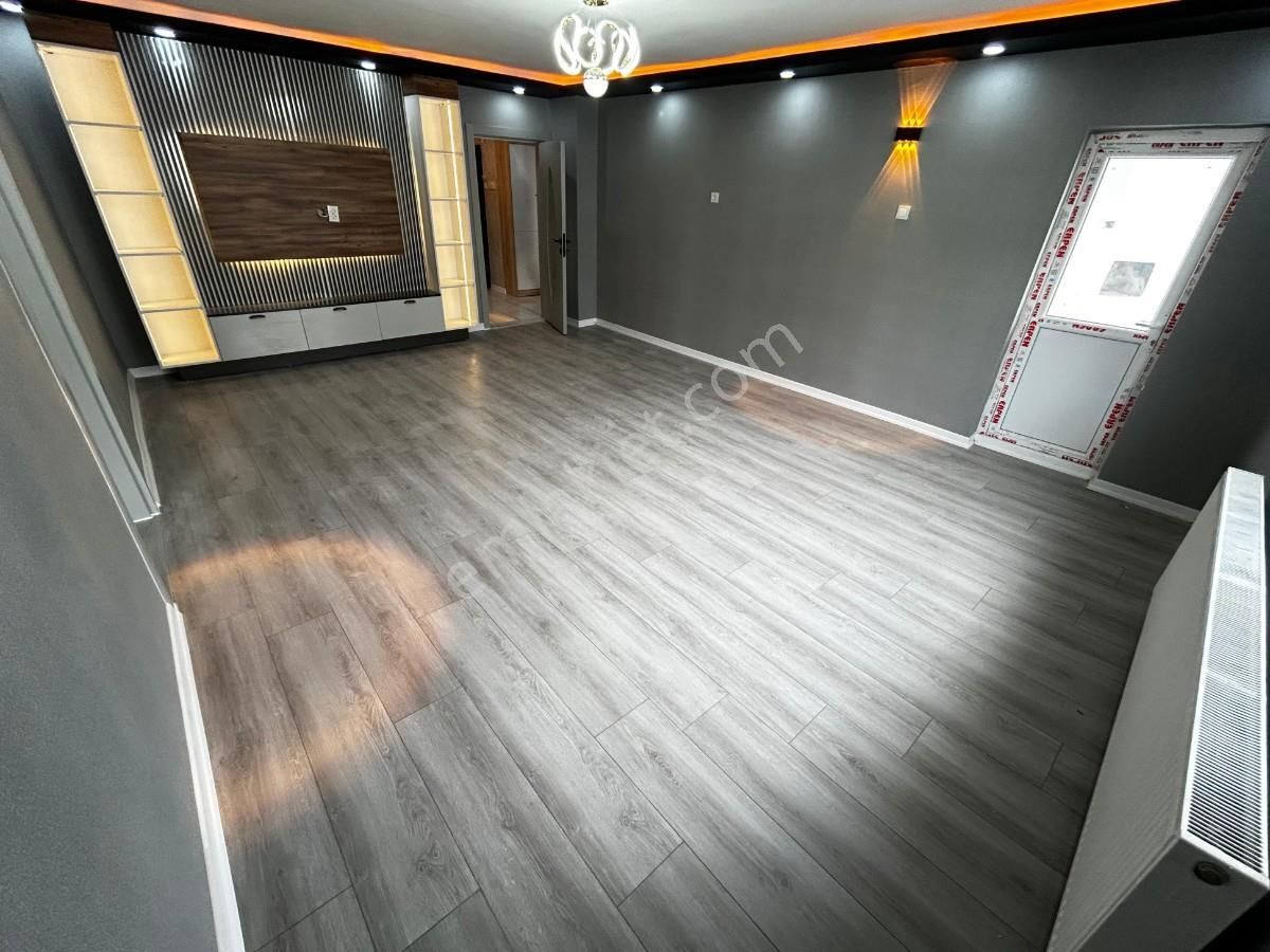 Sincan Plevne Mh 3+1 Lüks Yapılı Ara Katta E.banyolu Daire - Görsel 29