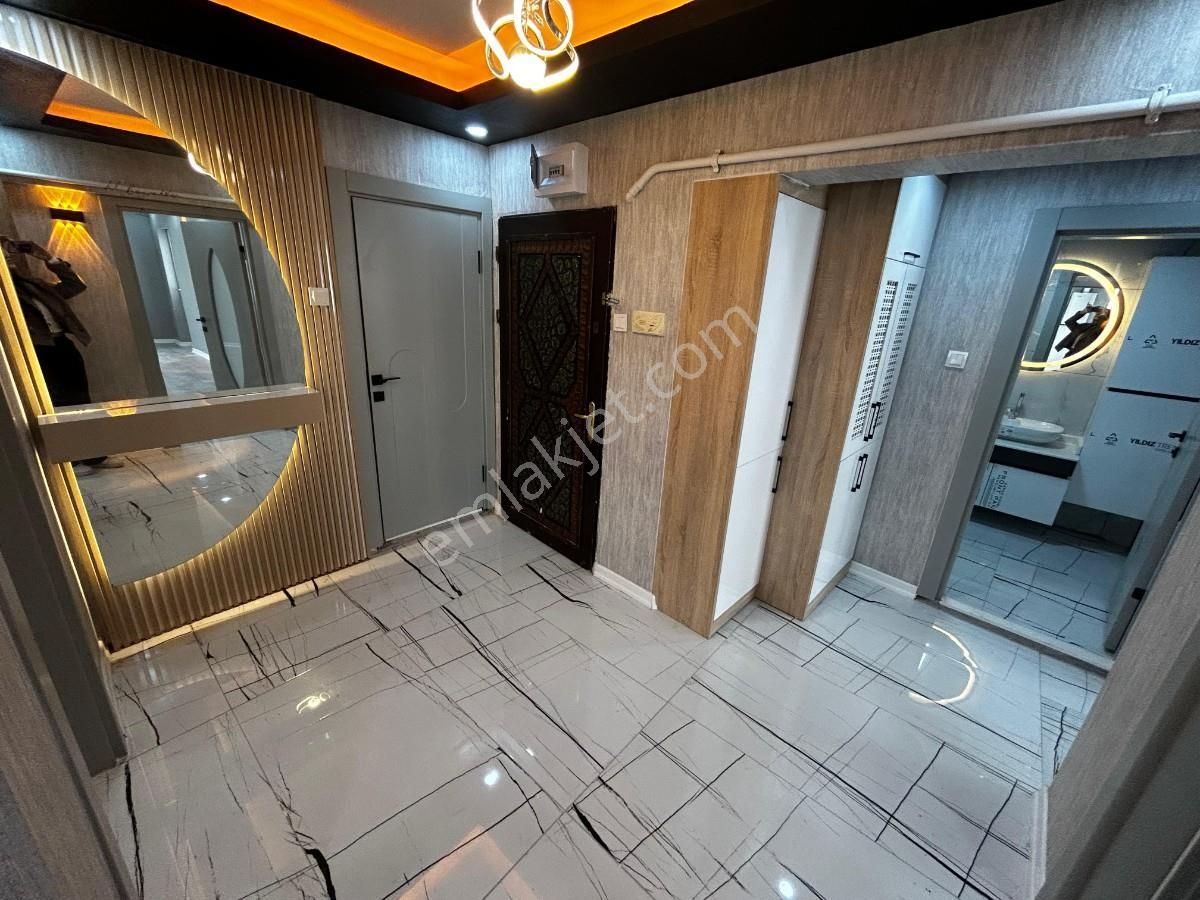 Sincan Plevne Mh 3+1 Lüks Yapılı Ara Katta E.banyolu Daire - Görsel 20