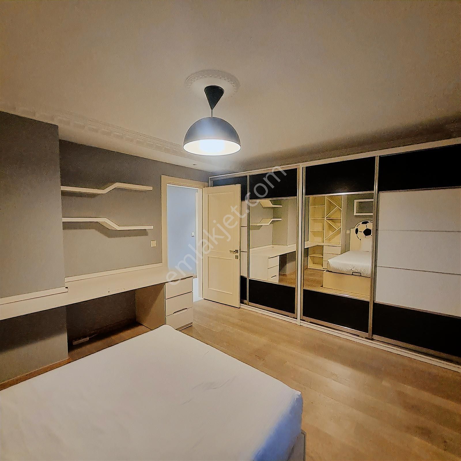 Şişli Nadide Sokakta Eşyalı, Geniş Ve Ferah Kiralık 3+1 - Görsel 13