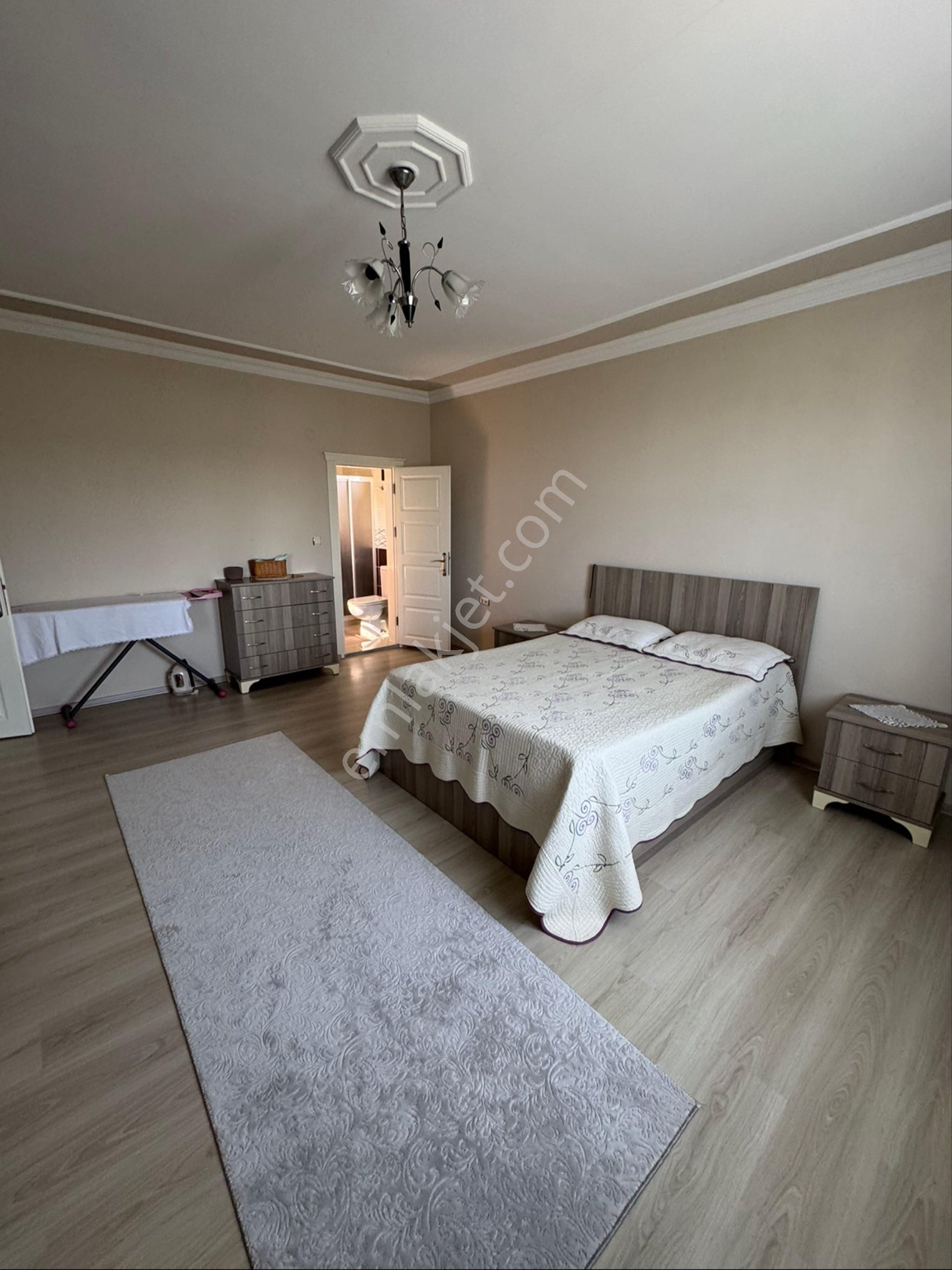 Kip Gayrimenkul Yıldızlı Mah.810m2 Arsa Üzerinde 2 Katlı Ev - Görsel 26