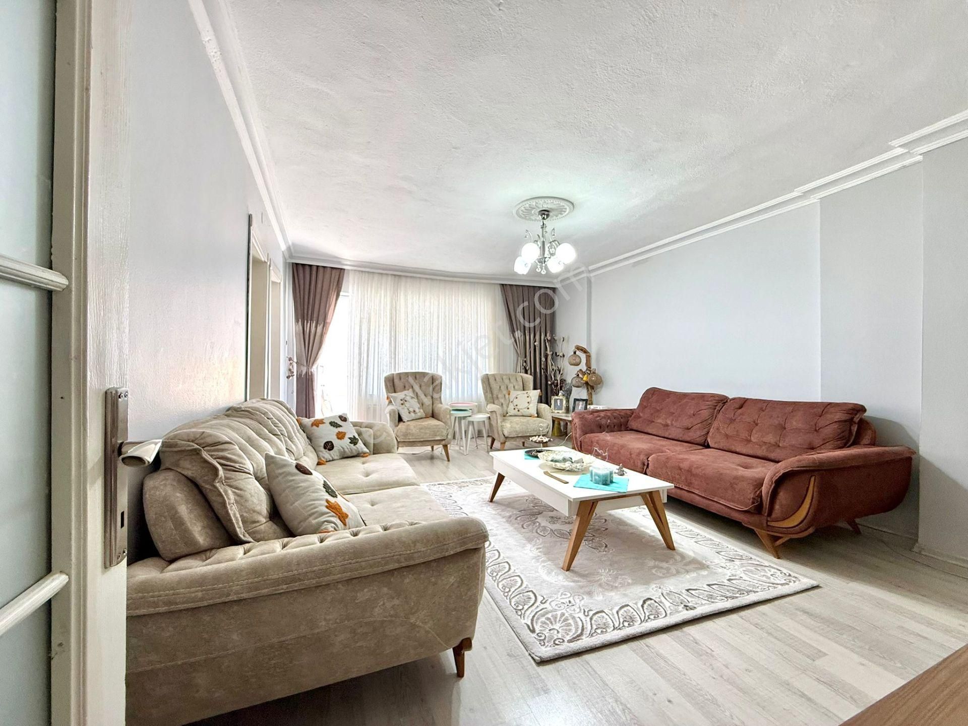 Kalecik Emlak'tan Merkez'de Çarşı İçerisinde Katta Yapılı 3+1 120m² - Görsel 8