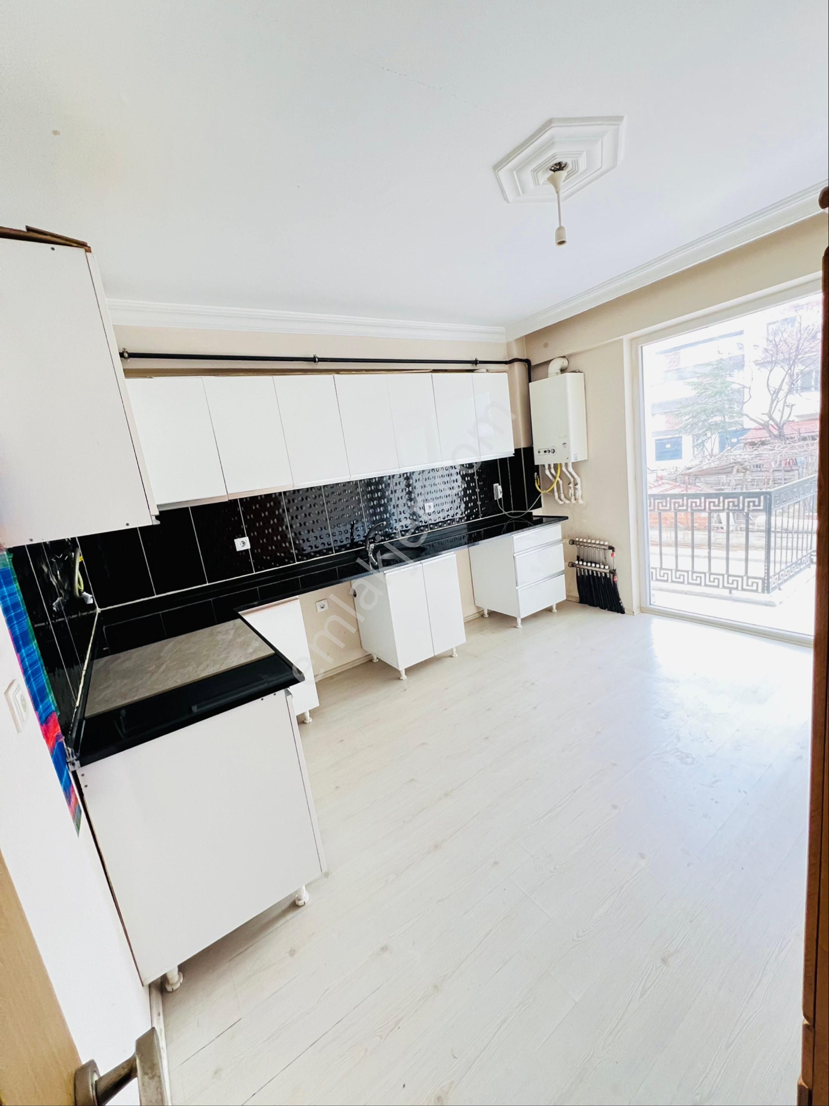 Durudan Kiralık Çamlıca Mh 3+1 Daire Güzel Konum - Görsel 4