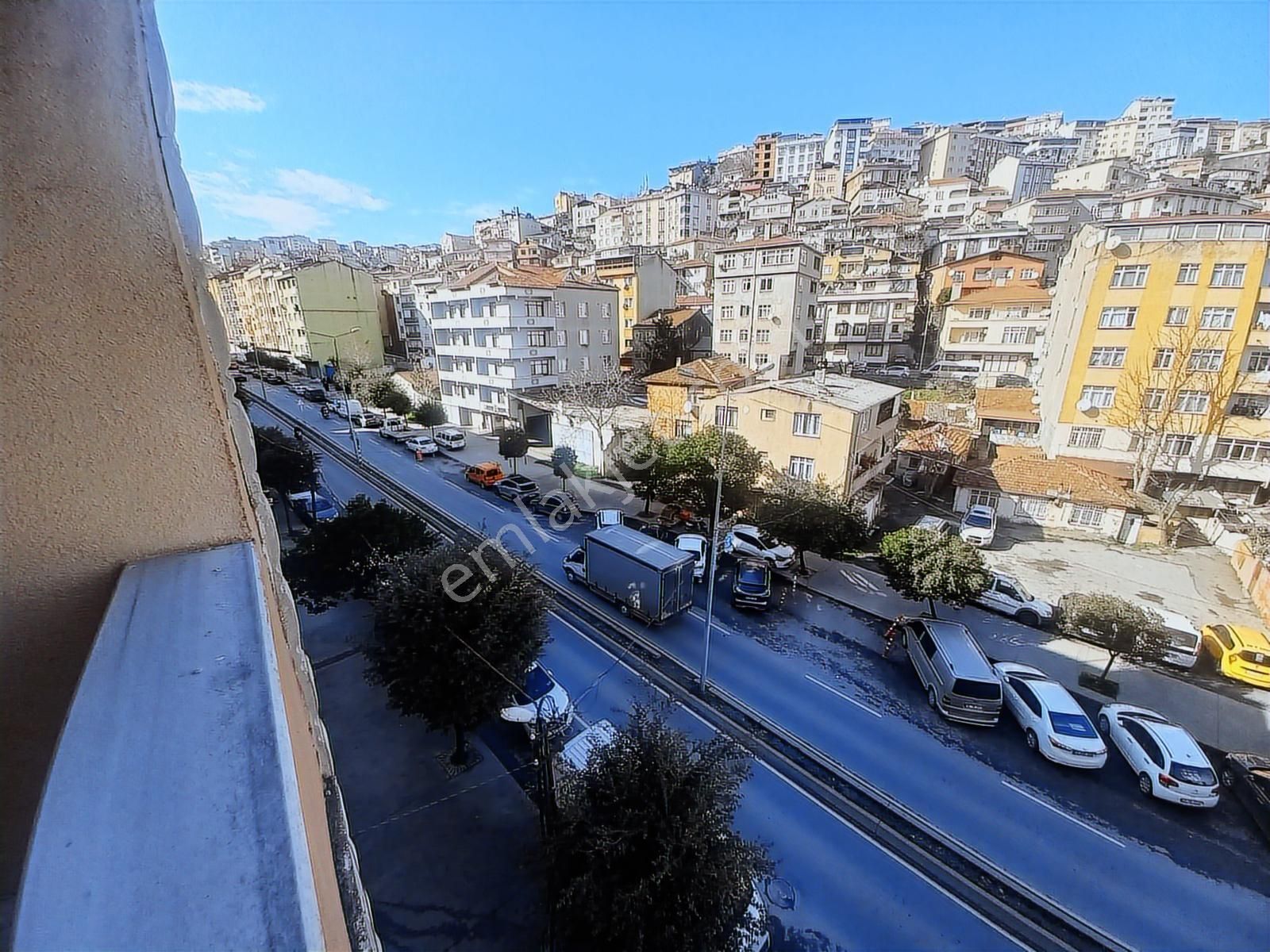 Şeref Emlak Tranwaya Yakın Cadde Üstü Kiralık Daire 26,500 Tl - Görsel 23