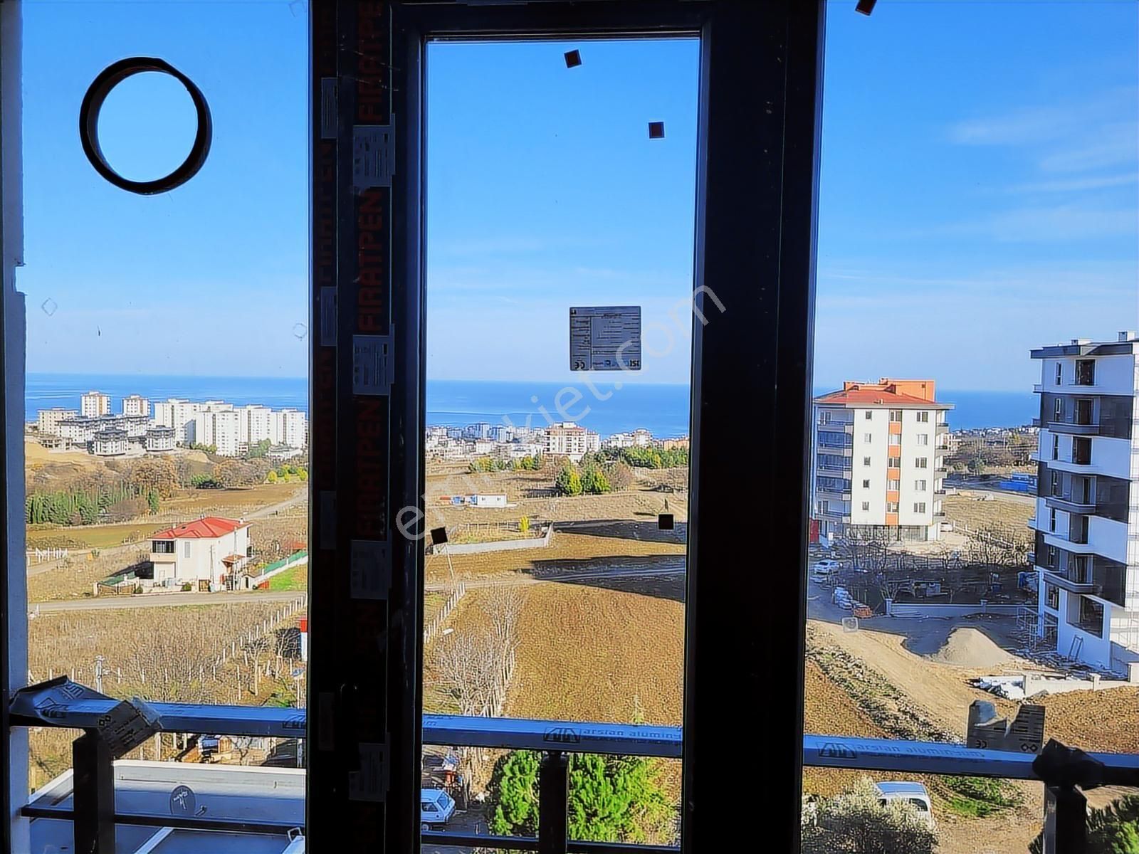 Mavi Atlastan Büyükoyumca Da Deniz Manzaralı Satılık 1+1 Daire - Görsel 14