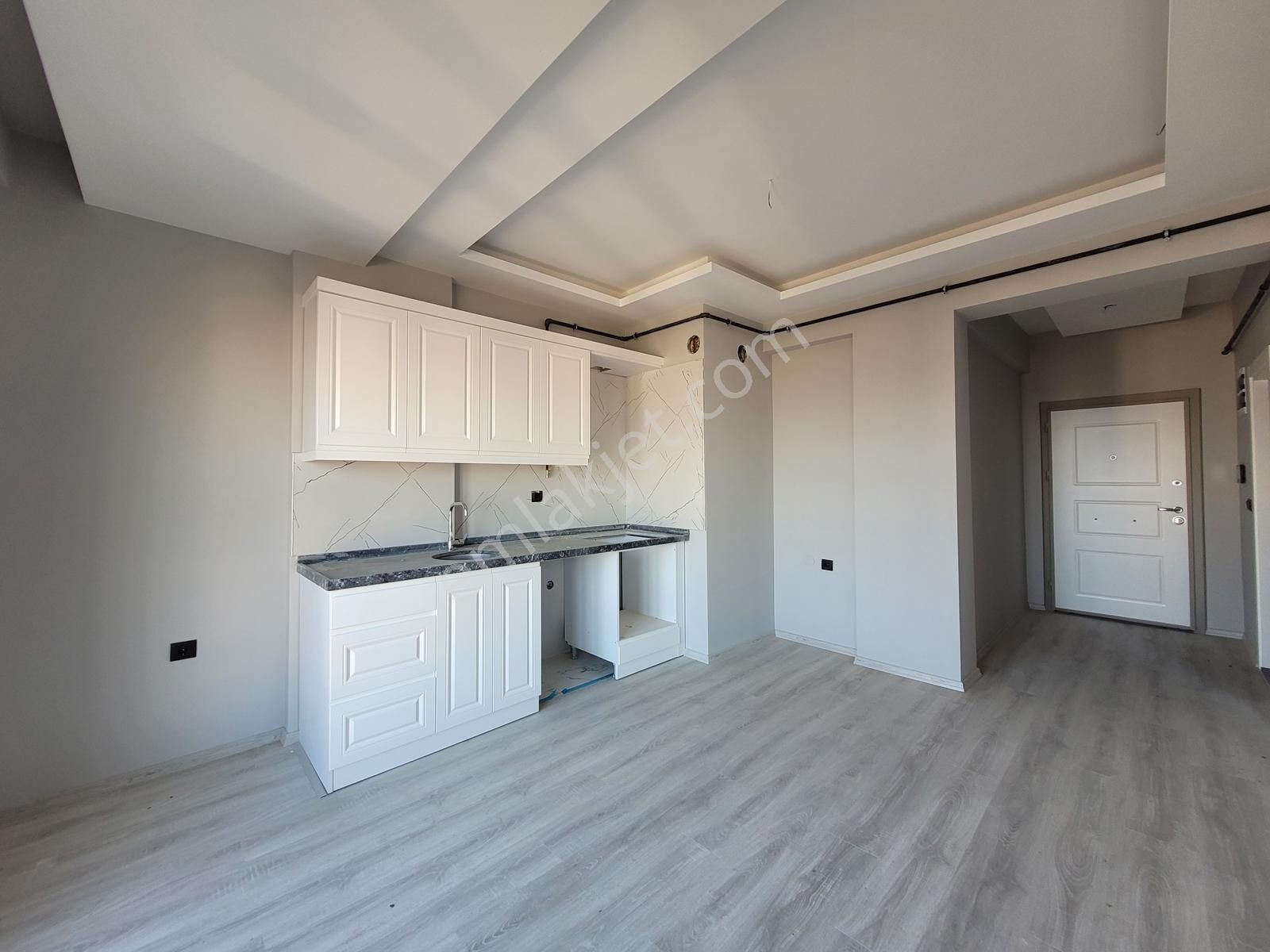 Mavi Atlastan Büyükoyumca Da Deniz Manzaralı Satılık 1+1 Daire - Görsel 5