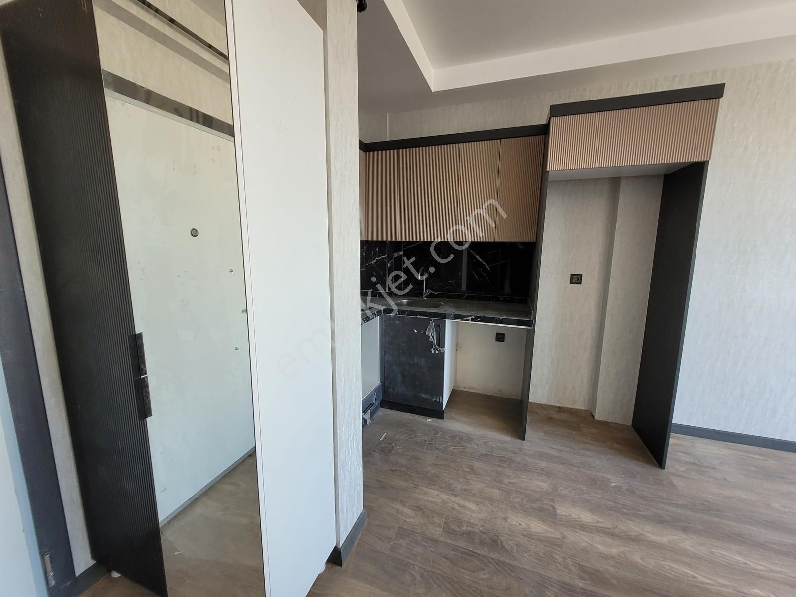 Mavi Atlastan Körfez De Deniz Manzaralı Satılık Lüks 1+1 Daire - Görsel 6