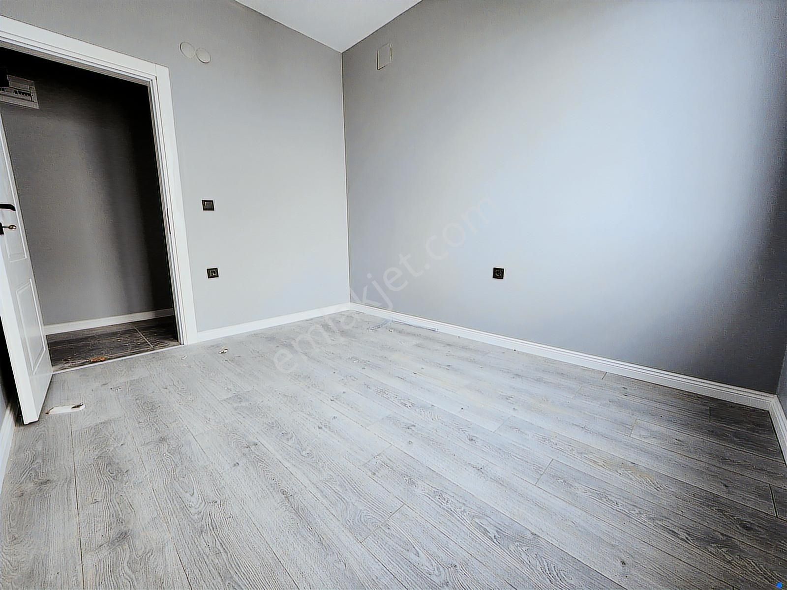 Mavi Atlas'tan Ayrı Mutfaklı Sıfır Ara Kat 2+1 Daire - Görsel 10