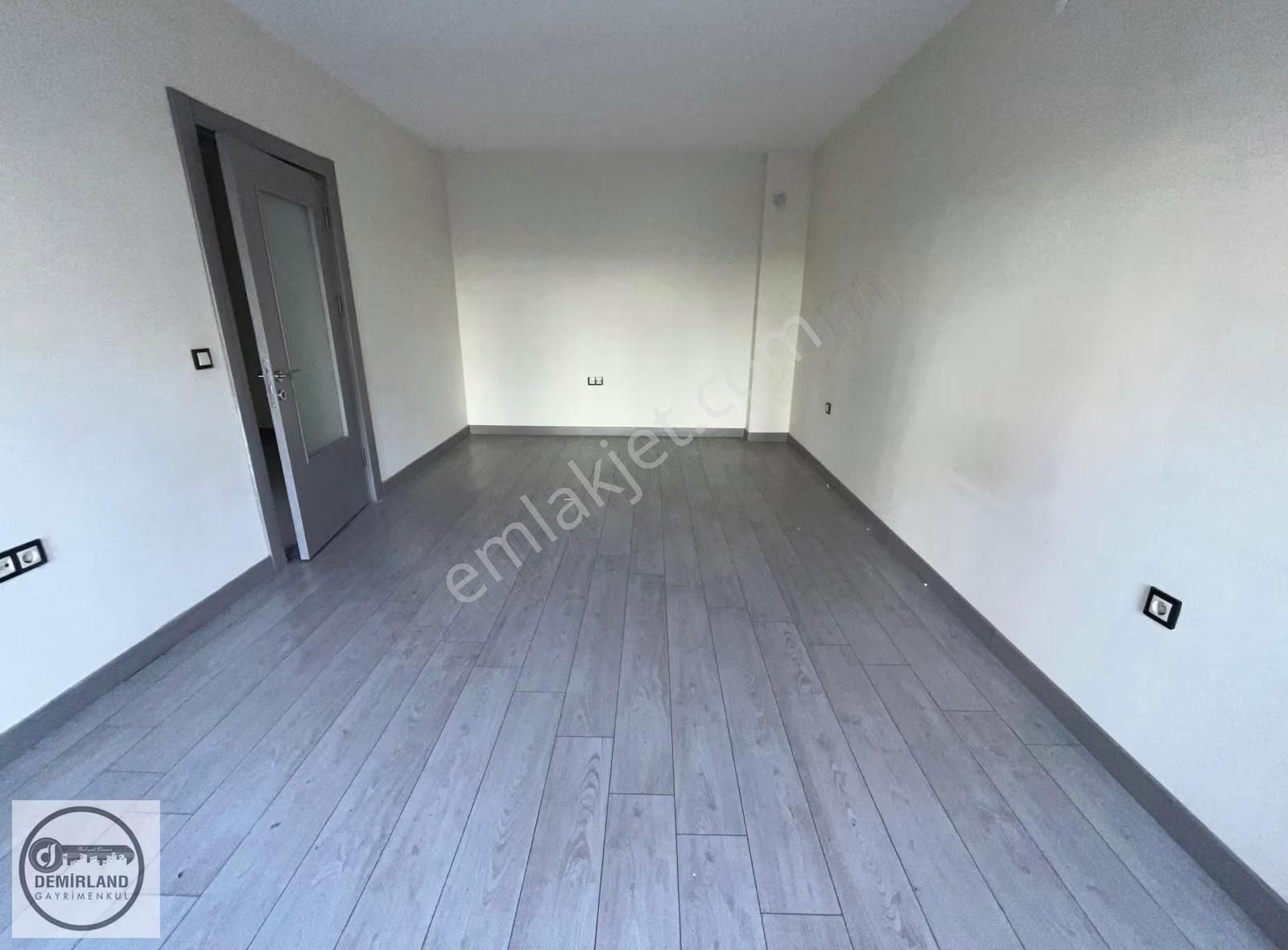 Demirland'dan Kiralık 454 Toki'de 2+1 Daire