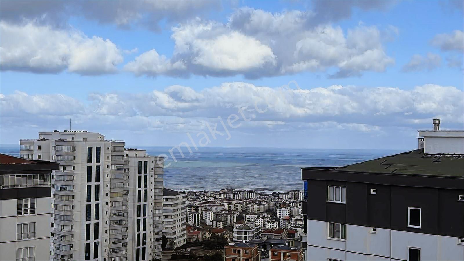 Mavi Atlas Kaşif Ak'tan Büyükoyumca Da Lüks Geniş 3+1