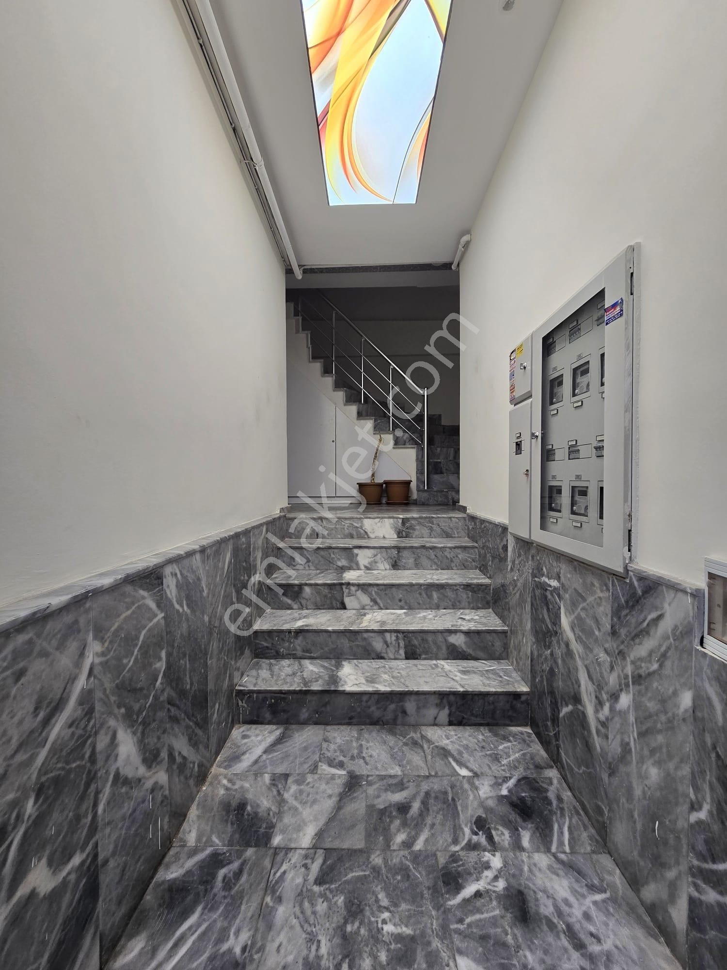 Türk Telekom Arkasında Geniş 2+1, Eşyalı Daire - Görsel 8