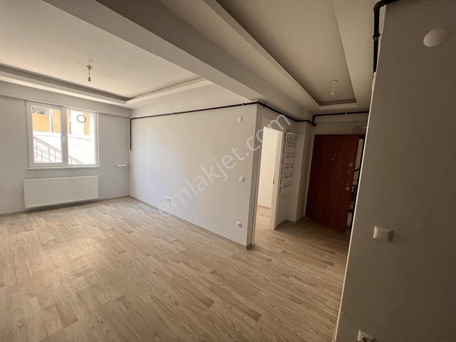 Pelitköy Tramvay Durağında Atakum'un En Uygun 1+1 İ