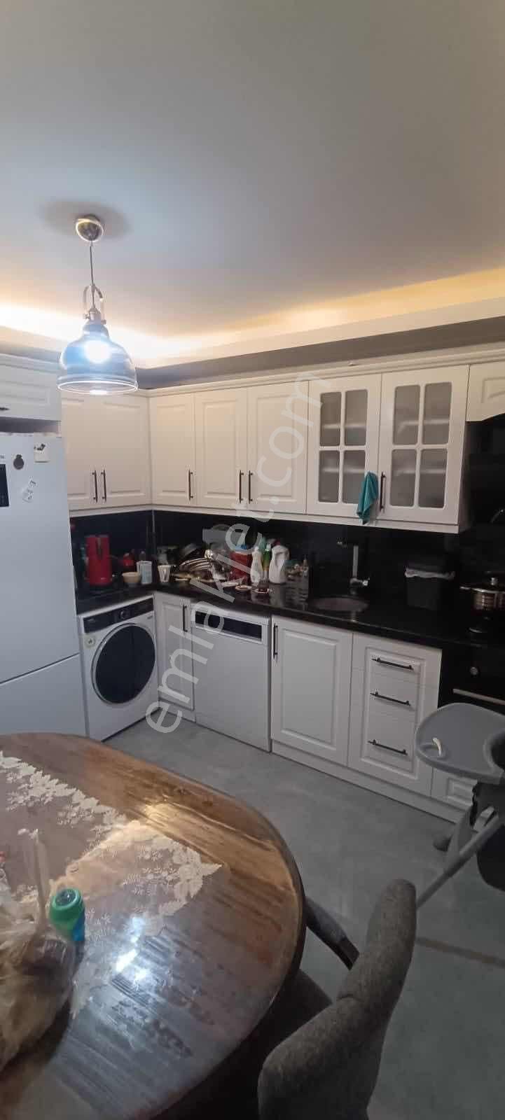 Deniz Manzaralı Salon Mutfak Ayrı 2+1 Daire - Görsel 15