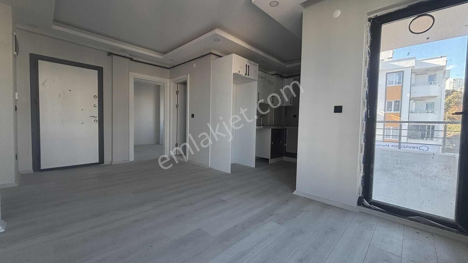 Atakum Körfez De Ara Kat Sıfır 1+1 - Görsel 2