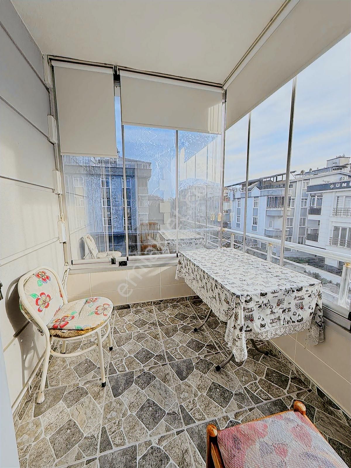 Ömürevleri Tramvayda Satılık Lüks 5+1 Dubleks - Görsel 17