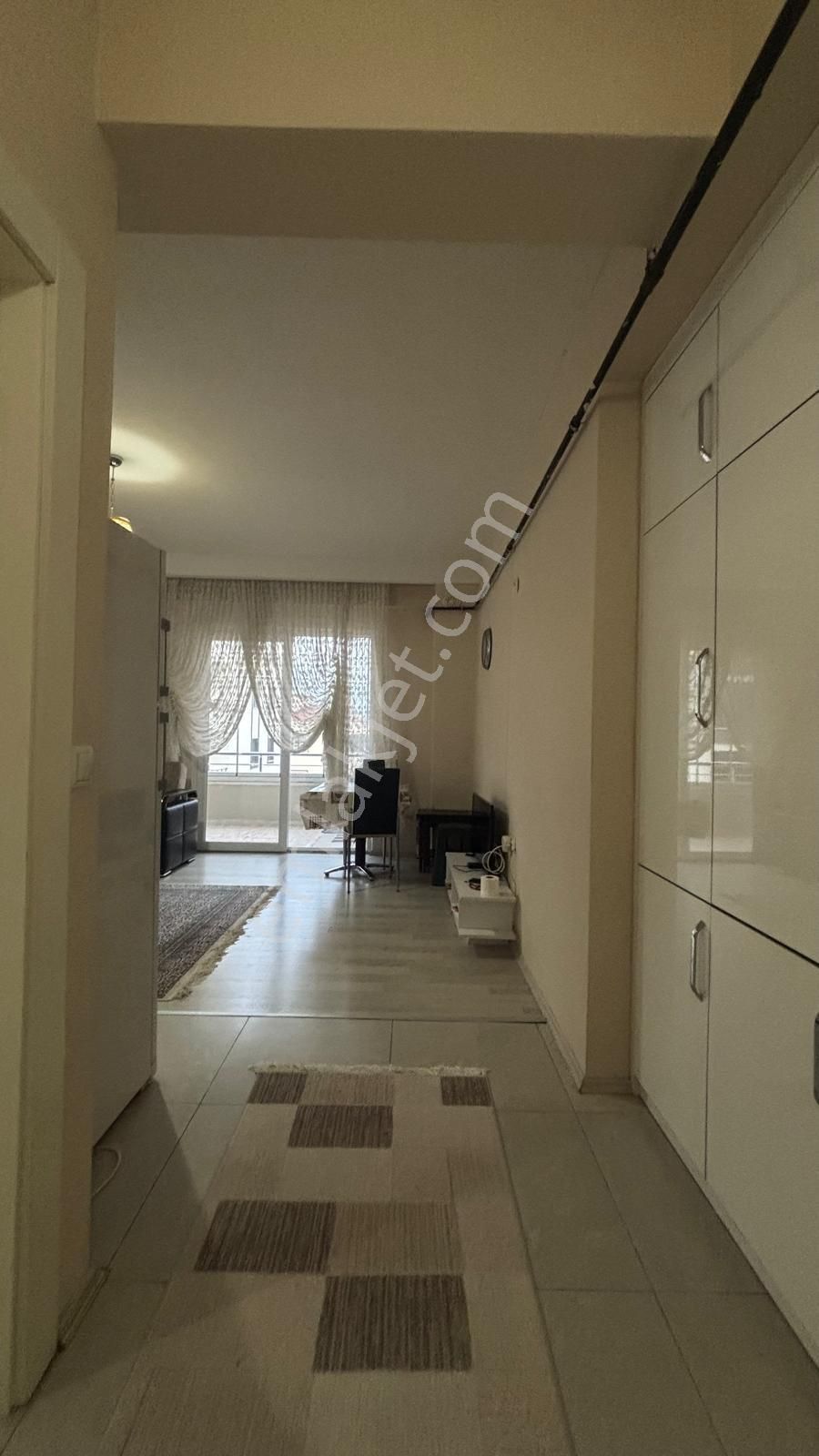 Körfez De Tramvaya 200 Metre Yüksek Kredili 1+1 - Görsel 14