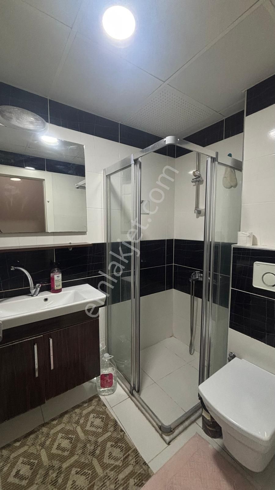 Körfez De Tramvaya 200 Metre Yüksek Kredili 1+1 - Görsel 27