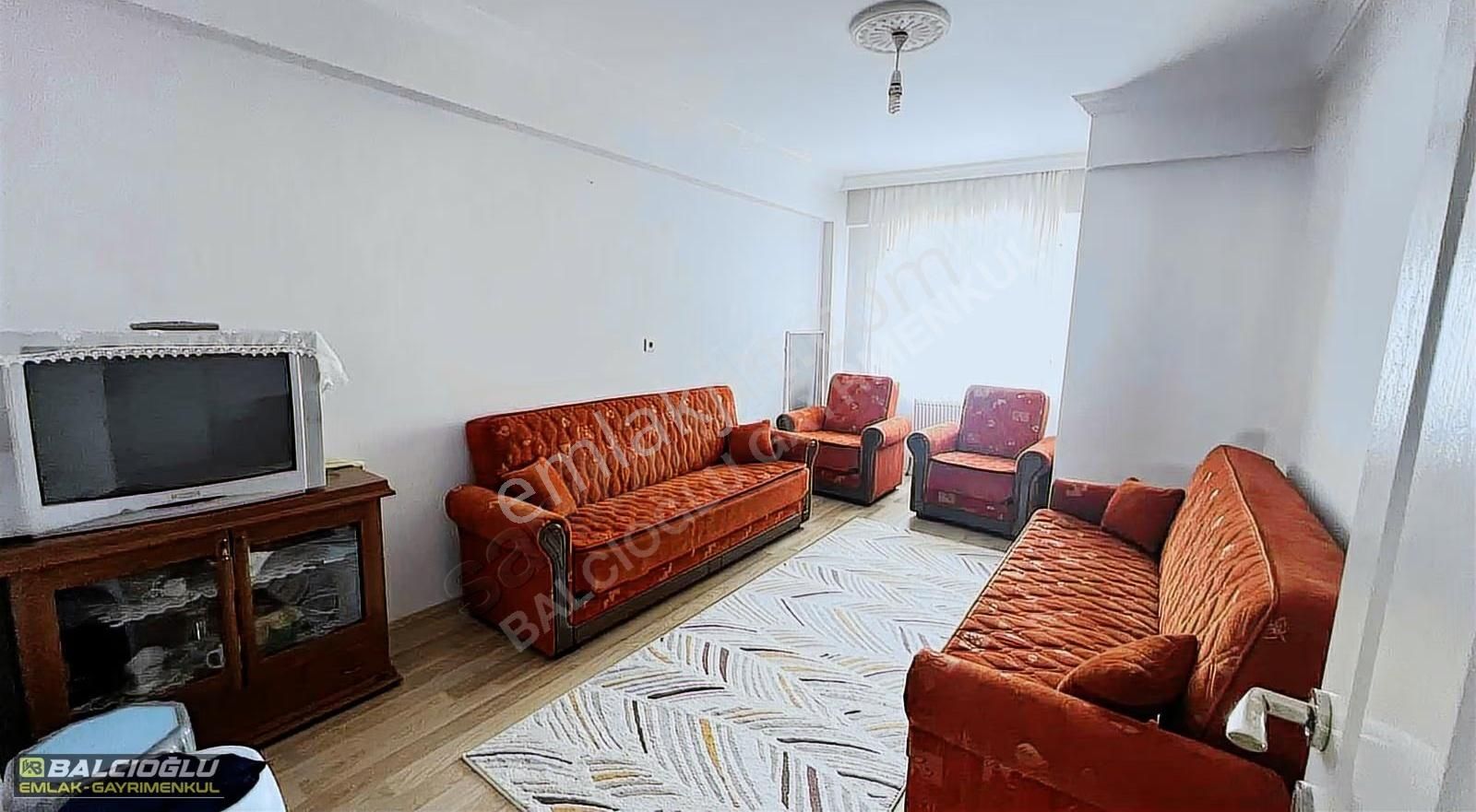 Balcıoğlu Emlaktan Şehir Merkezinde Satılık 3+1 160 M2 Daire - Görsel 6