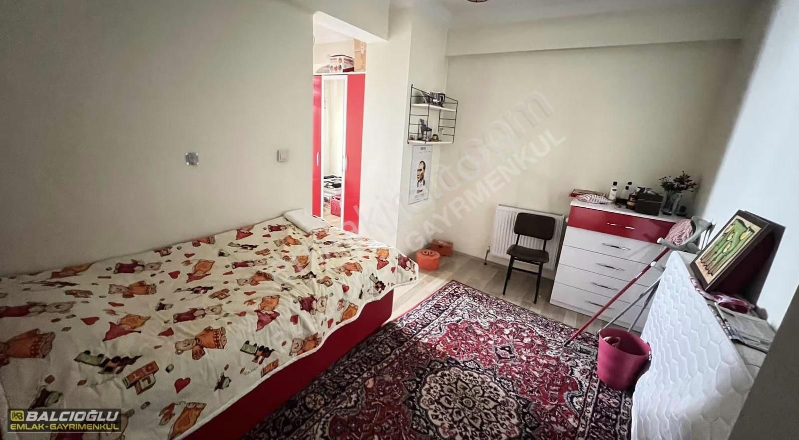 Balcıoğlu Emlaktan Şehir Merkezinde Satılık 3+1 160 M2 Daire - Görsel 2