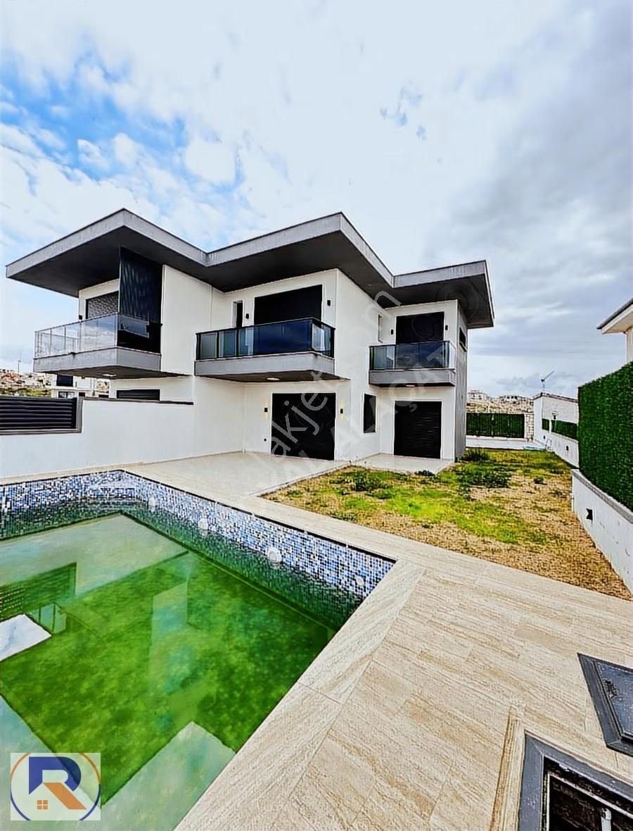 Şifnede Müstakil Havuzlu 3+1 Sıfır Villa - Görsel 2