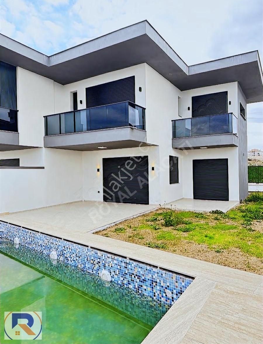 Şifnede Müstakil Havuzlu 3+1 Sıfır Villa - Görsel 16