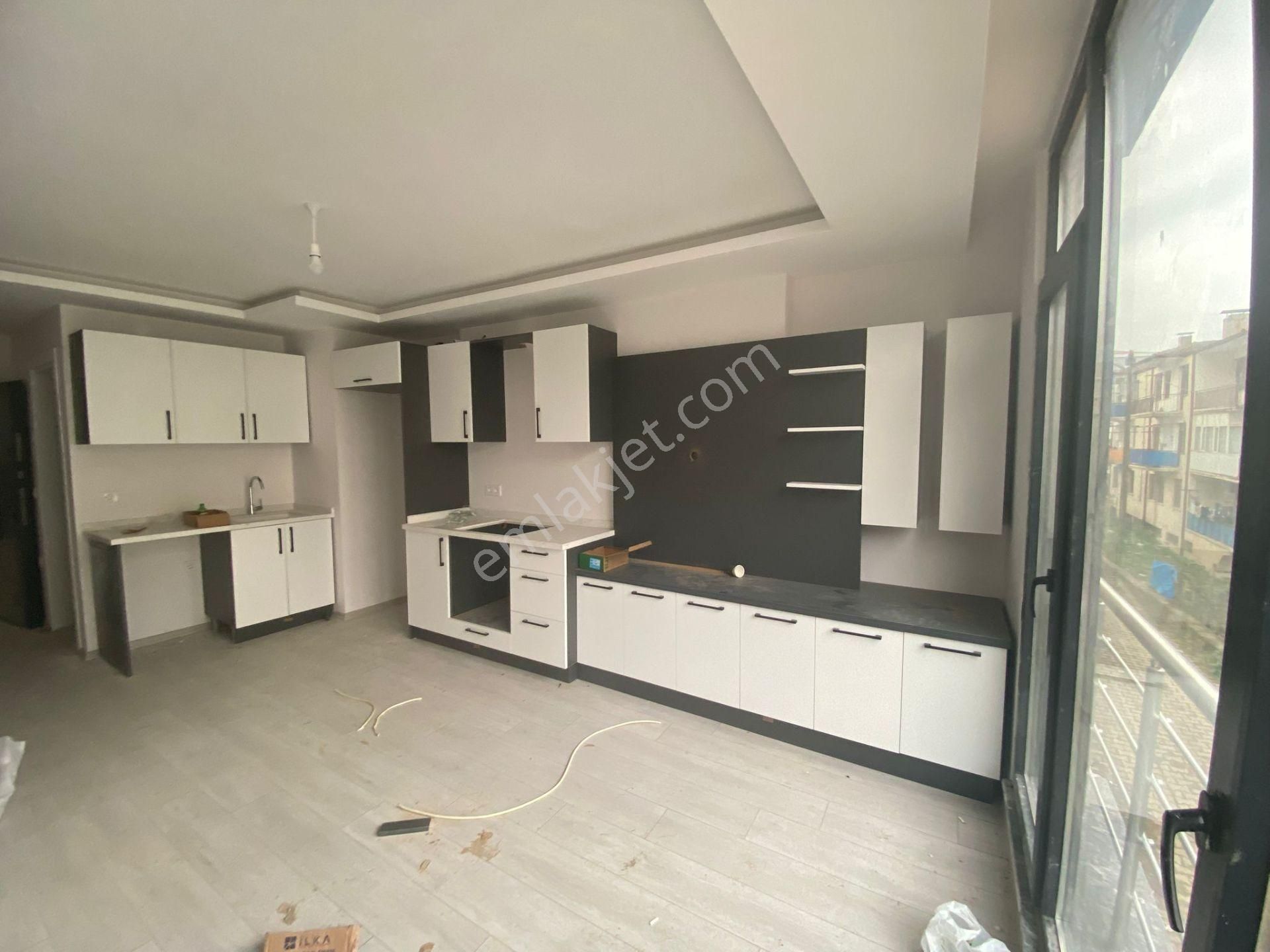 Trabzon Kaşüstü'nde Satılık 1+1 Daire - Görsel 7