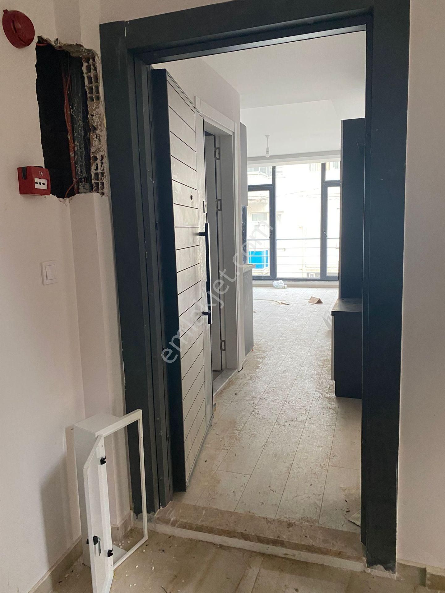 Trabzon Kaşüstü'nde Satılık 1+1 Daire - Görsel 19