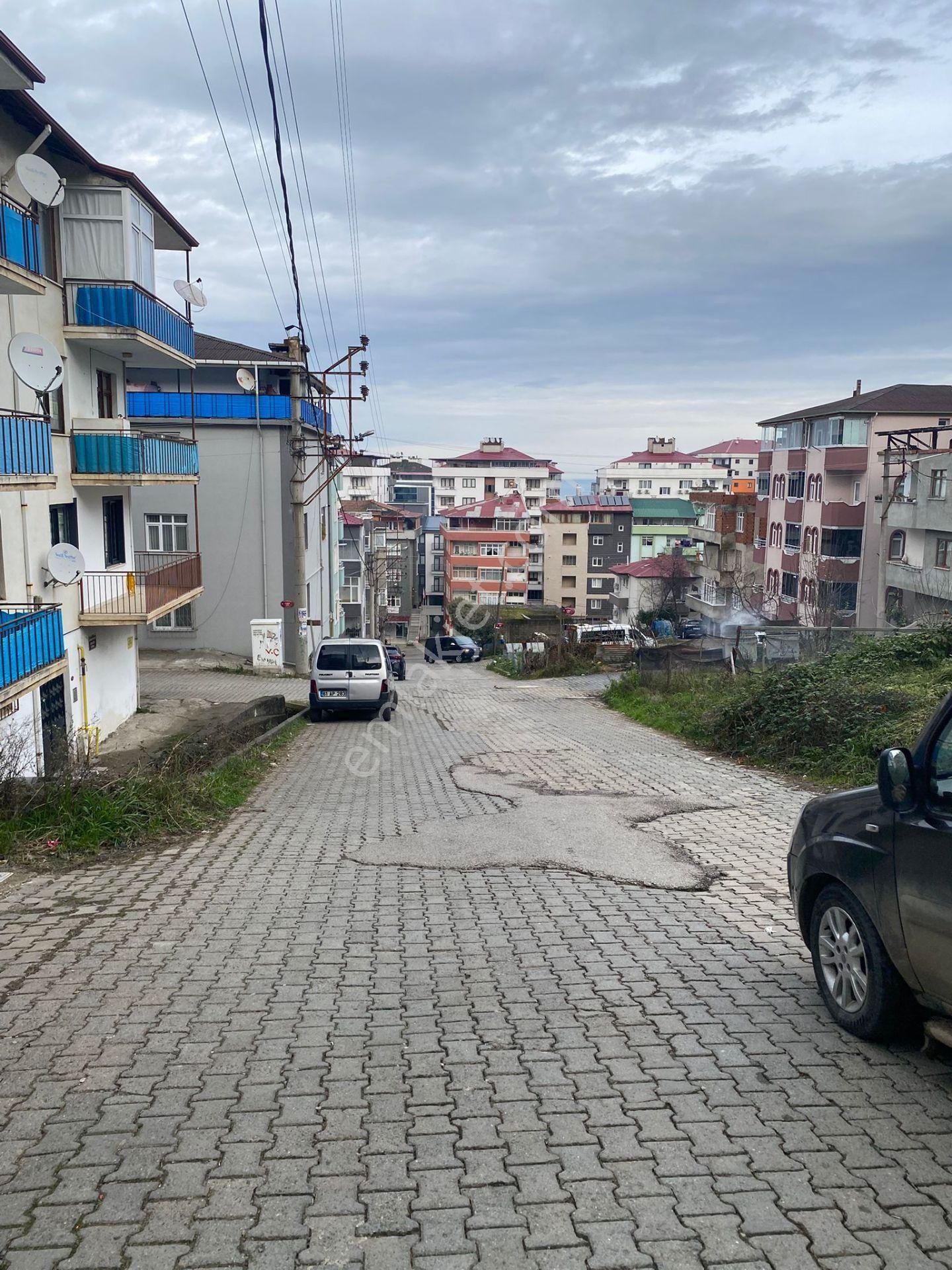 Trabzon Kaşüstü'nde Satılık 1+1 Daire - Görsel 17