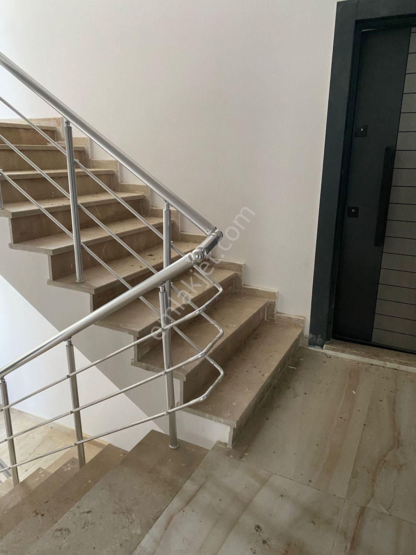 Trabzon Kaşüstü'nde Satılık 1+1 Daire - Görsel 16