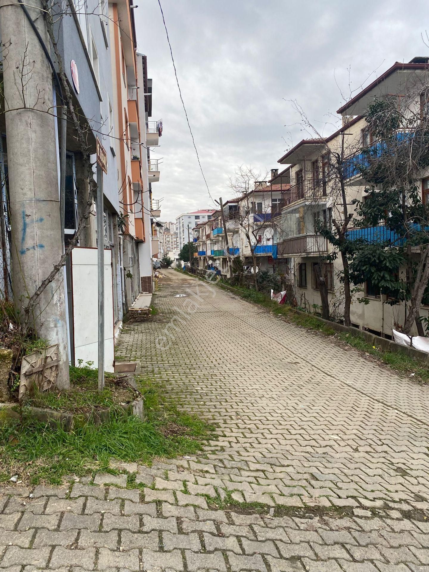 Trabzon Kaşüstü'nde Satılık 1+1 Daire - Görsel 11