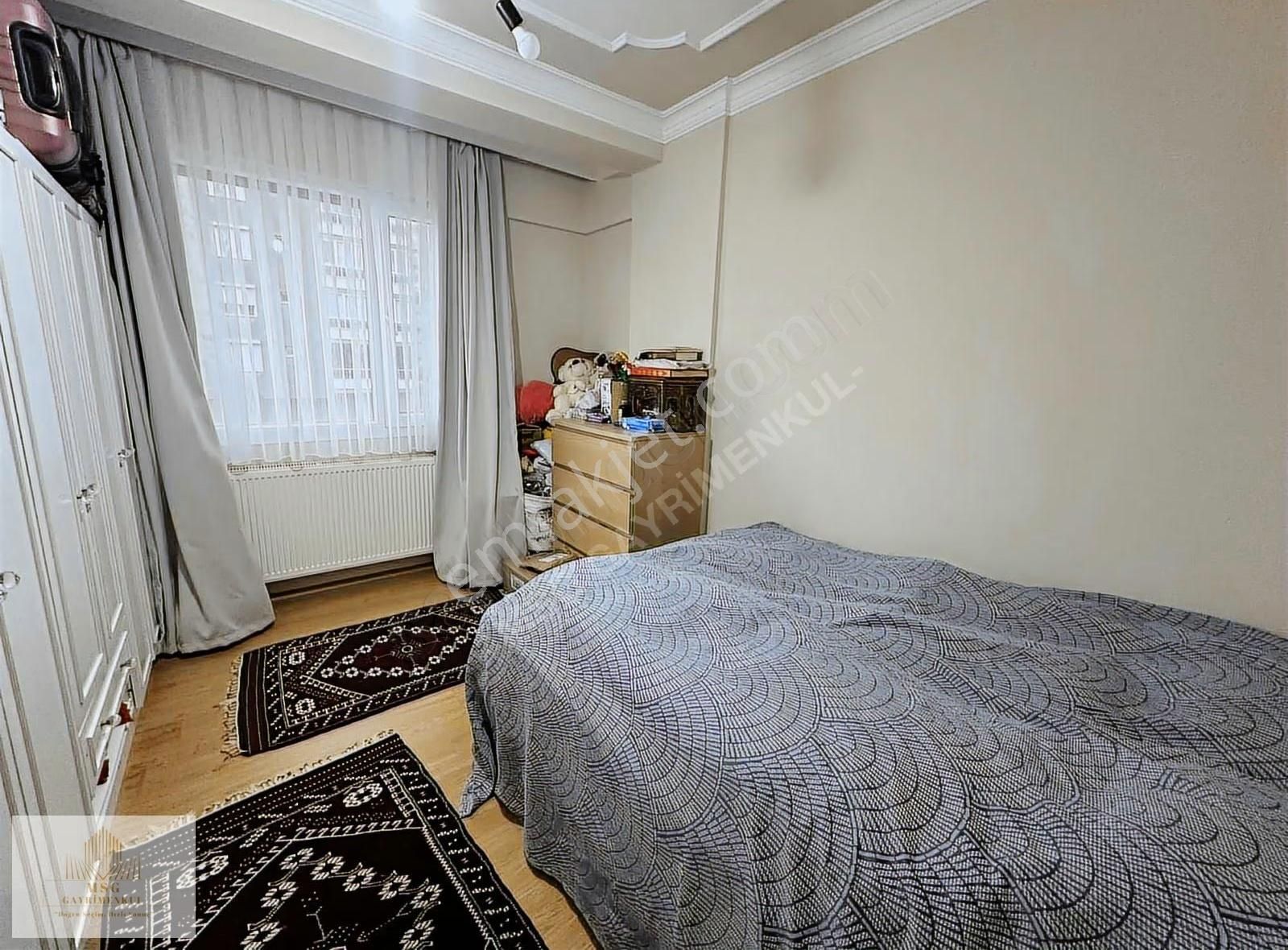 Msg'den Bornova Cadde Üzeri Ege Yaşam Sitesinde Geniş 3+1 Daire - Görsel 2