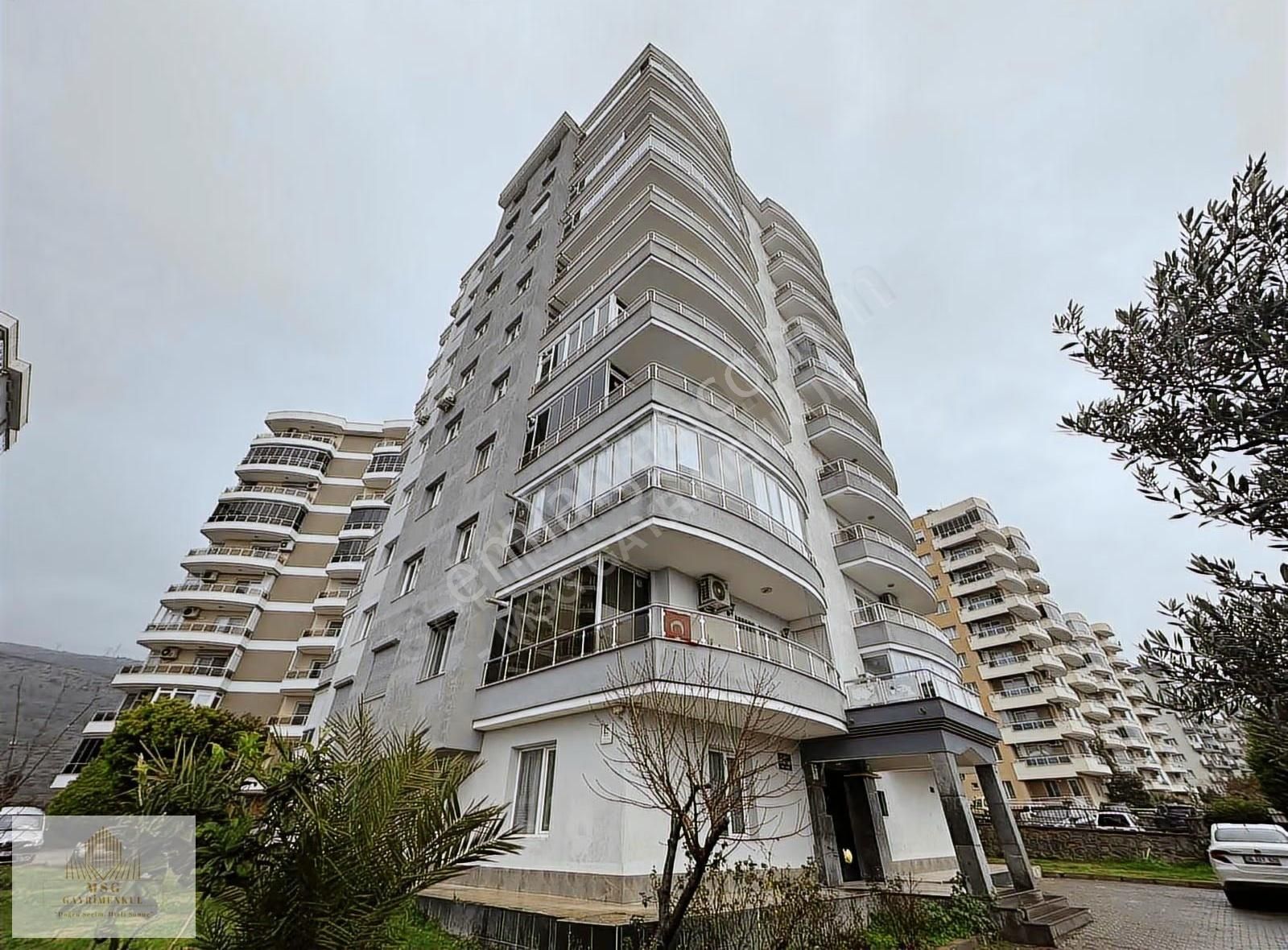 Msg'den Bornova Cadde Üzeri Ege Yaşam Sitesinde Geniş 3+1 Daire - Görsel 8