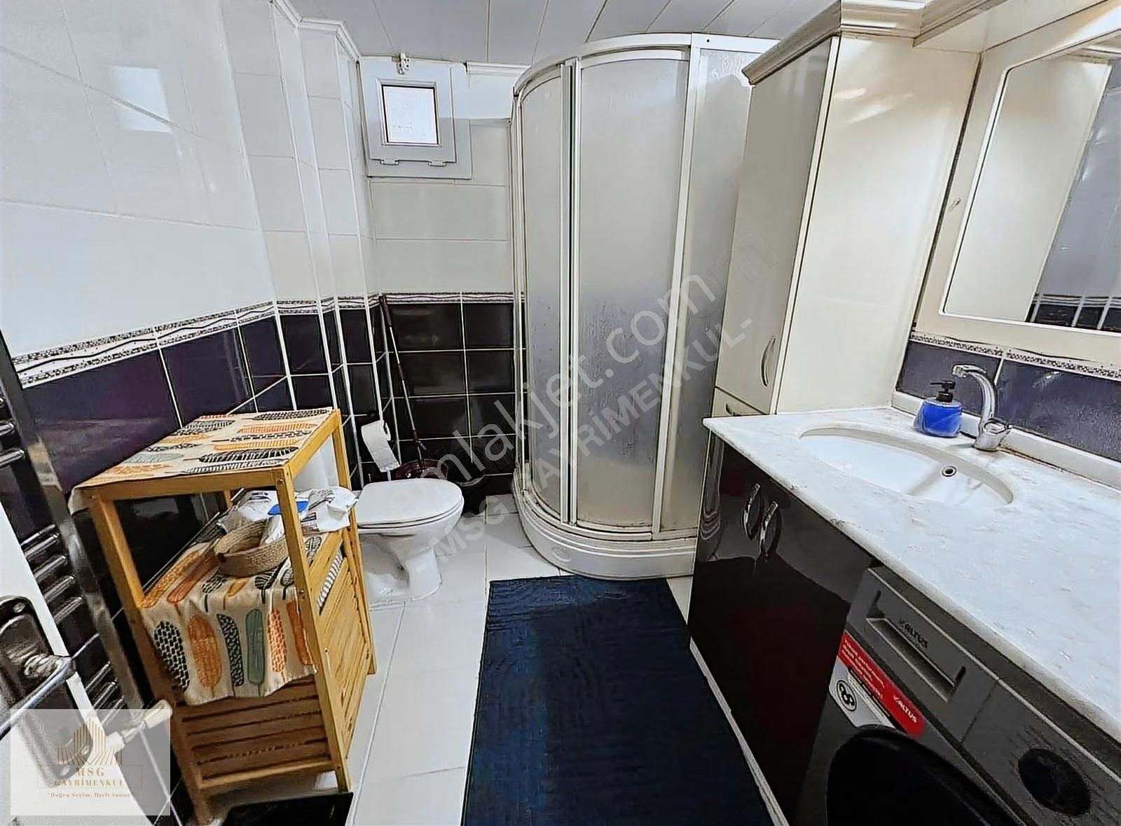 Msg'den Bornova Cadde Üzeri Ege Yaşam Sitesinde Geniş 3+1 Daire - Görsel 22