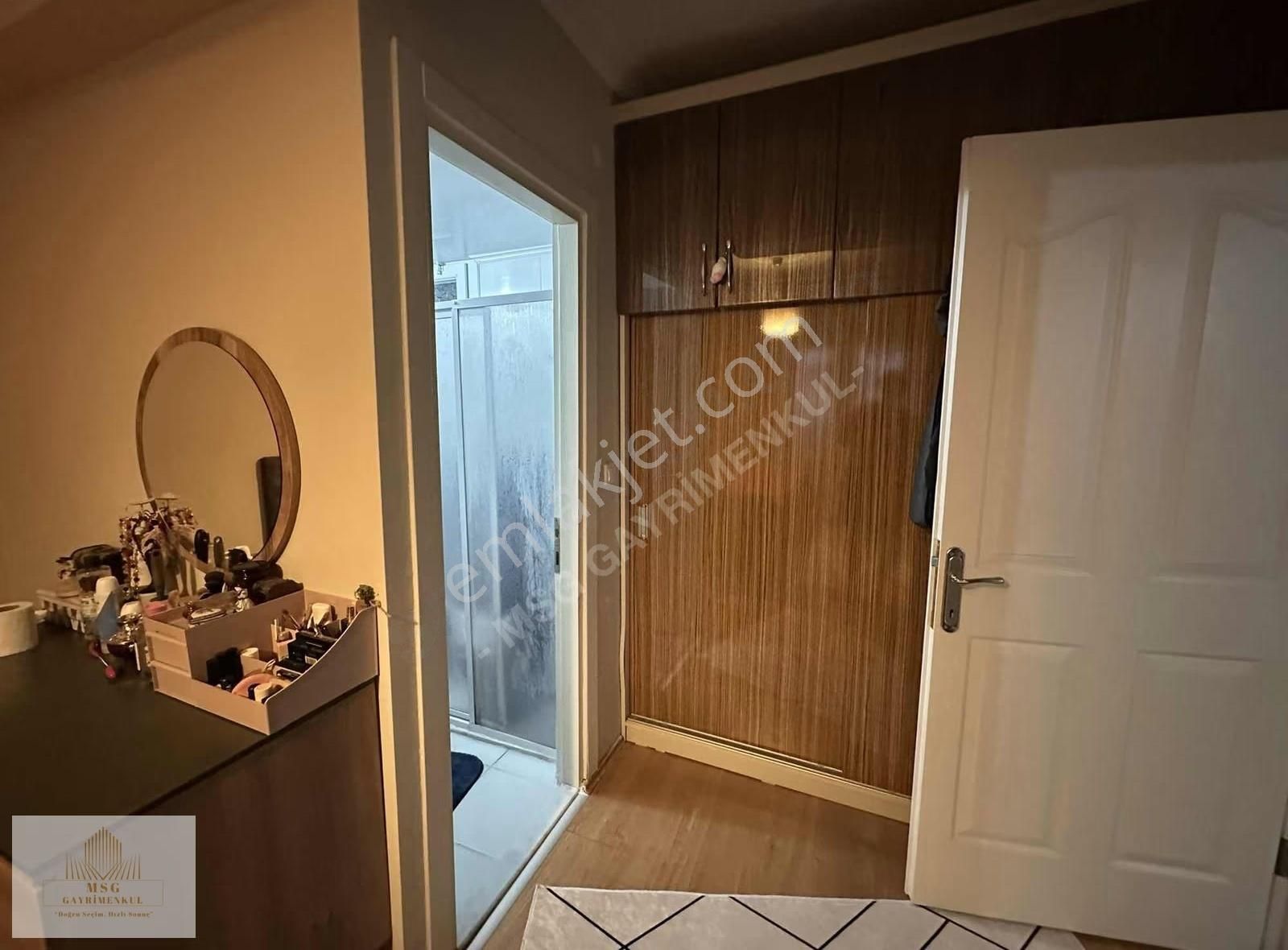 Msg'den Bornova Cadde Üzeri Ege Yaşam Sitesinde Geniş 3+1 Daire - Görsel 5