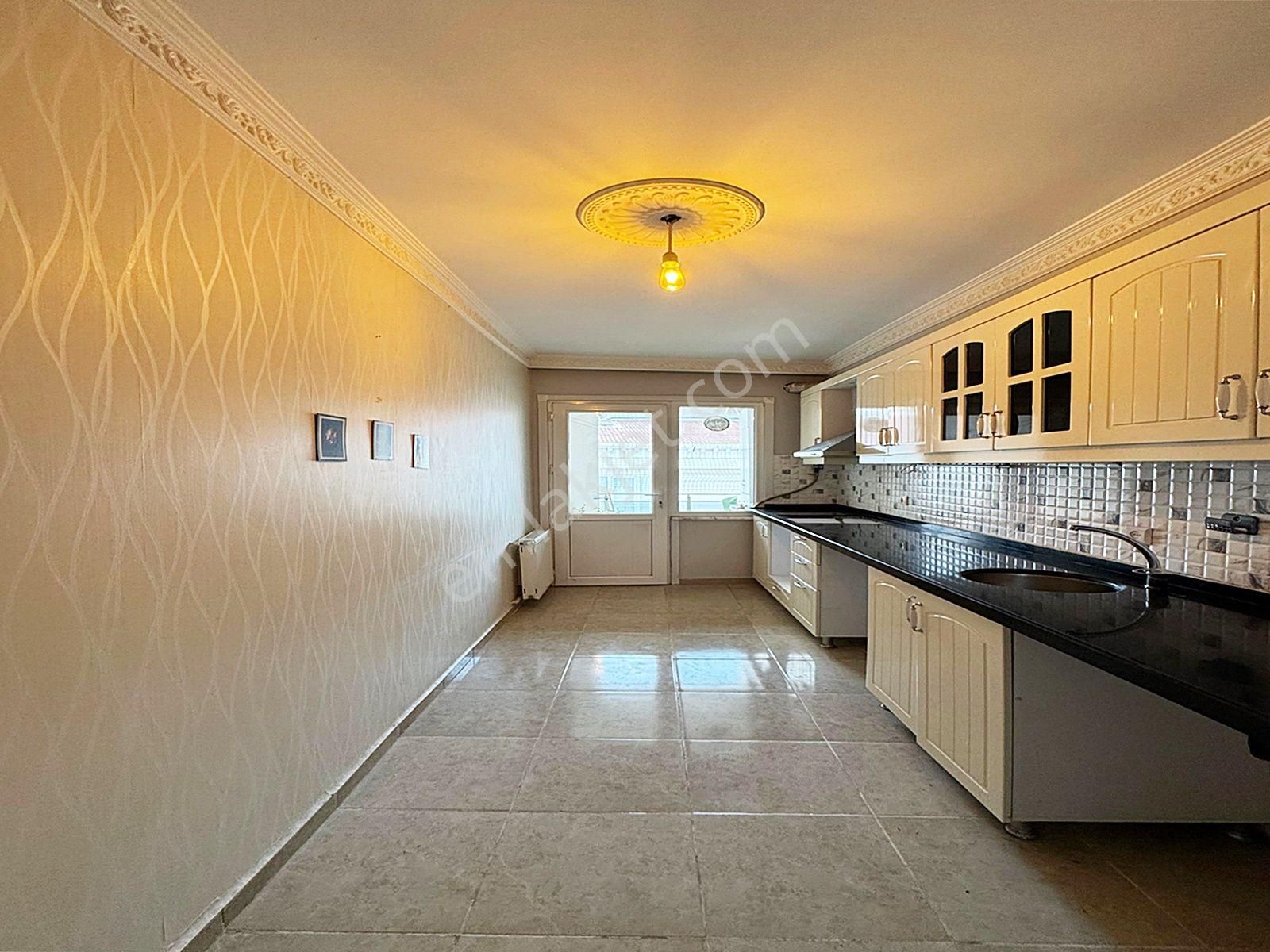 Nes Yapı'dan Güzelyurt'ta Şehir Manzaralı Dekorlu Balkonlu 2+1 Satılık Arakat Daire - Görsel 13