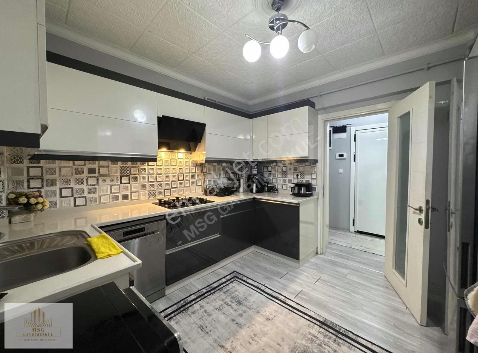 Msg'den Güzelyalı'nın Nezih Sokağında Ferah, 3+1 Masrafsız Daire - Görsel 14