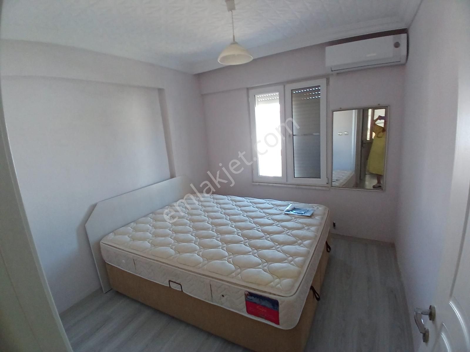 Mira Gm'den Avcılar Mev. Denize 150 M, Bakımlı 2+1 Daire Satılık - Görsel 18