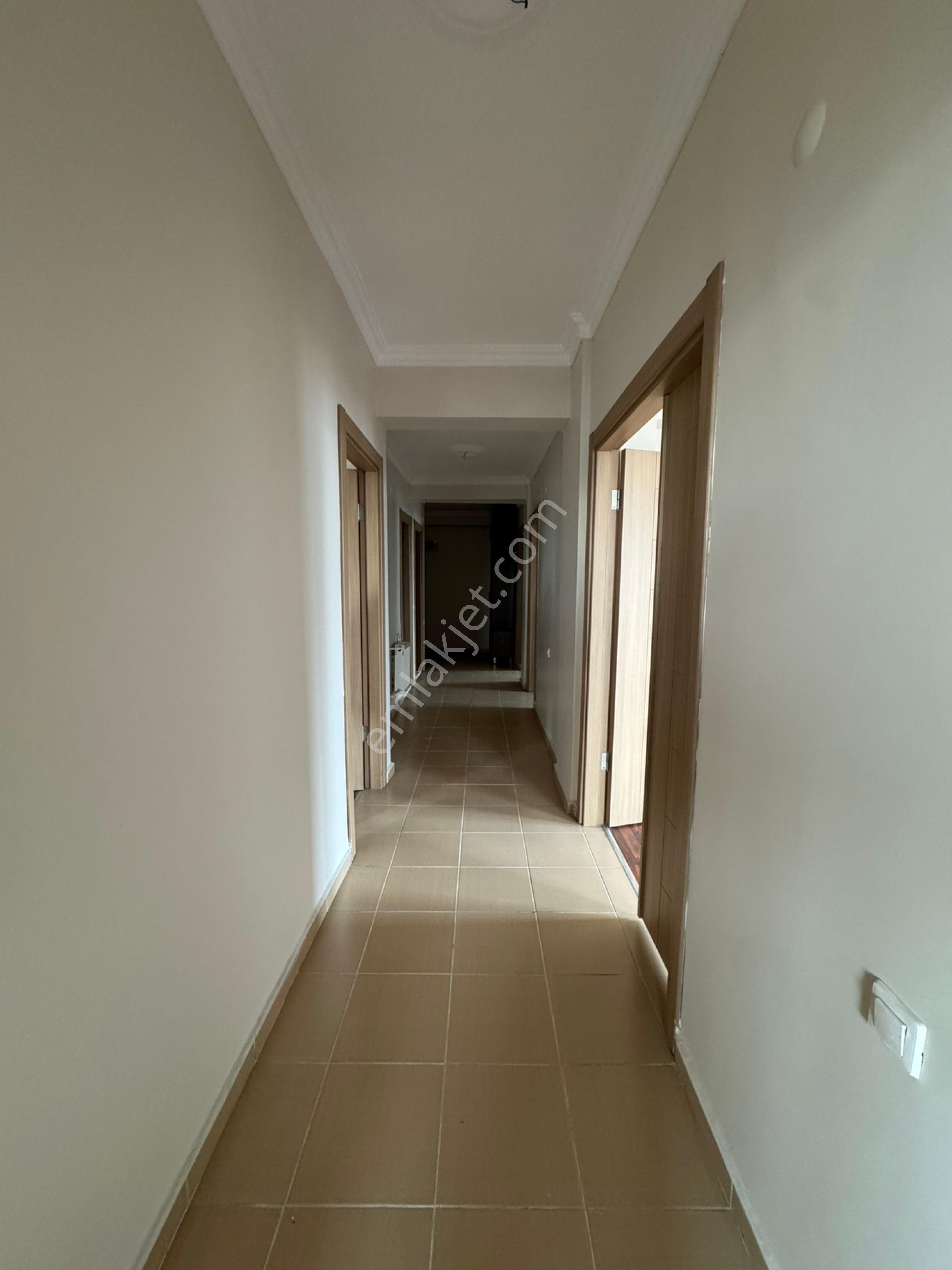 Conker İnşaat Emlak’tan Batıkent Mahallesi 3+1 Site İçi Kiralık Daire - Görsel 25