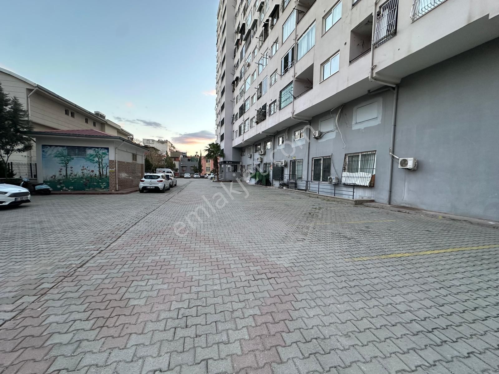 Yeşilyurt Mah.mavi Bulvar Yakını 3+1+d.gazlı Satılık Daire........ - Görsel 26