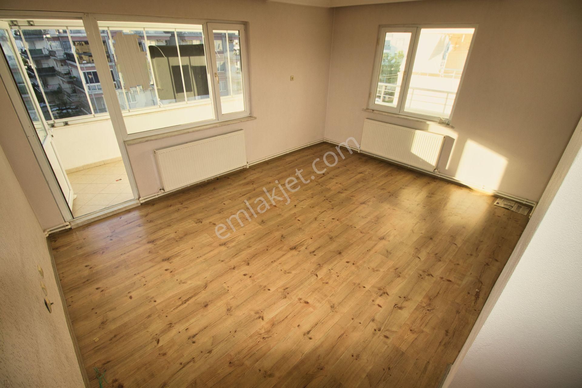 🛑🛑aktif'ten Akçay'da Satılık Çift Balkonlu Ön Cephe Arakat Denize Yakın 2+1 Daire - Görsel 2