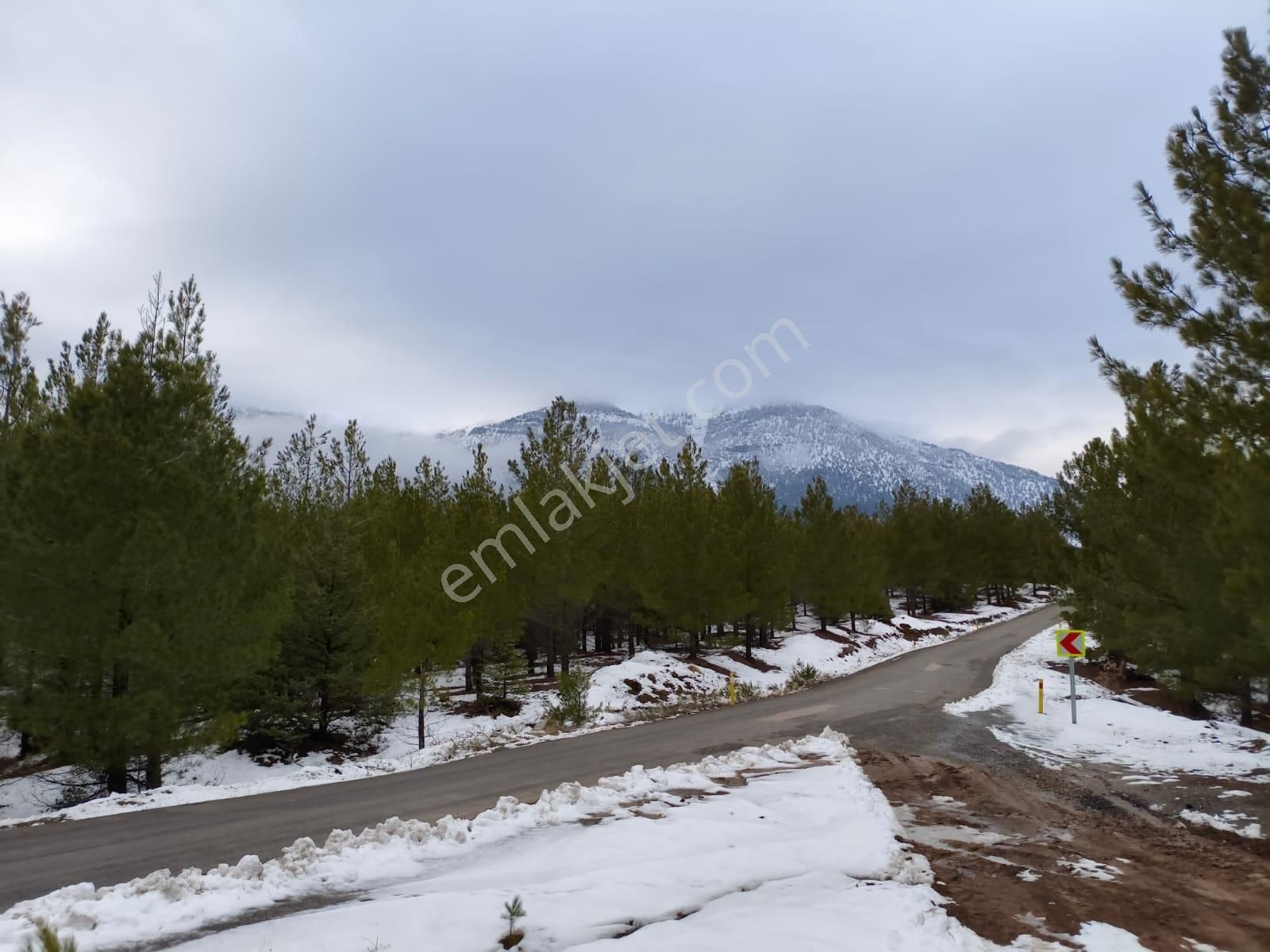 Kar Emlaktan Yenikonacık Ta Çarşı Merkezine Yakın 400 M2 Satılık Arsa - Görsel 14