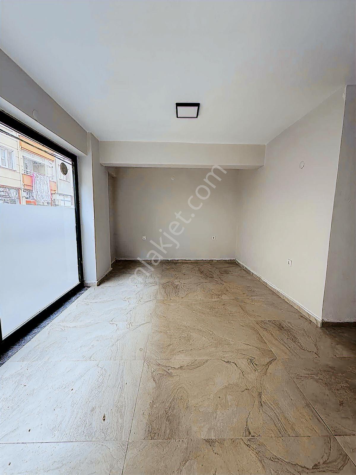 Akkaya İnşaattan Cadde Cp.işlek Konum Kiralık Dükkan !! - Görsel 2