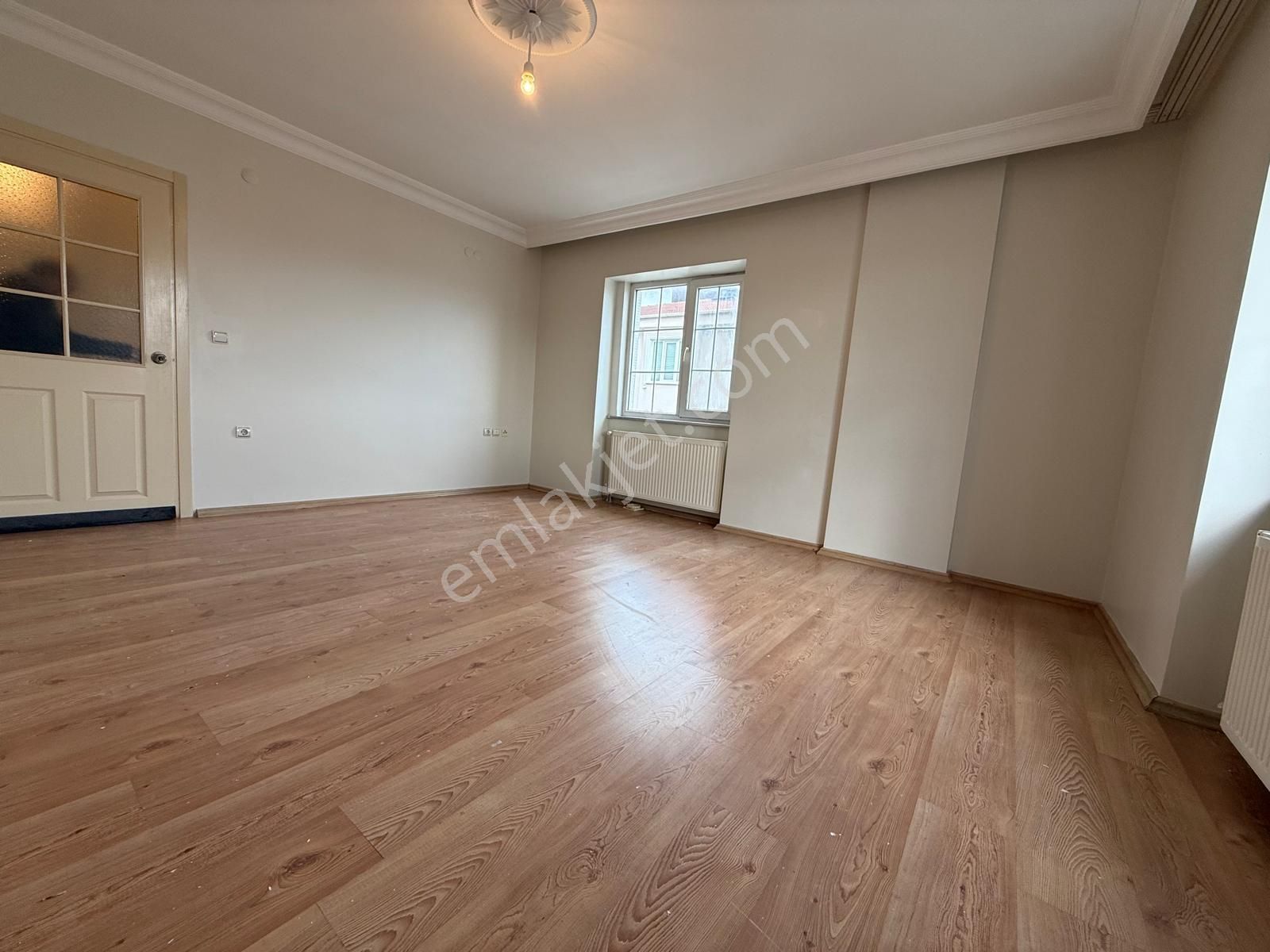 Ergünler İnşaattan Belediye Merkezde 2+1 Kiralık Daire - Görsel 4