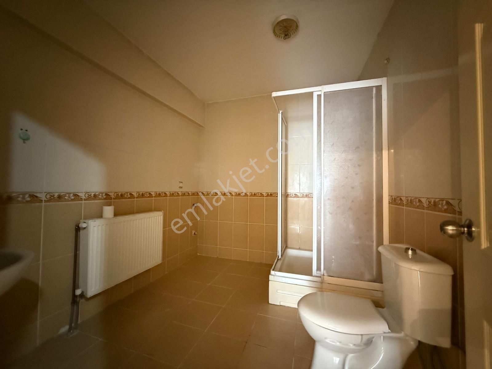 Ergünler İnşaattan Belediye Merkezde 2+1 Kiralık Daire - Görsel 15