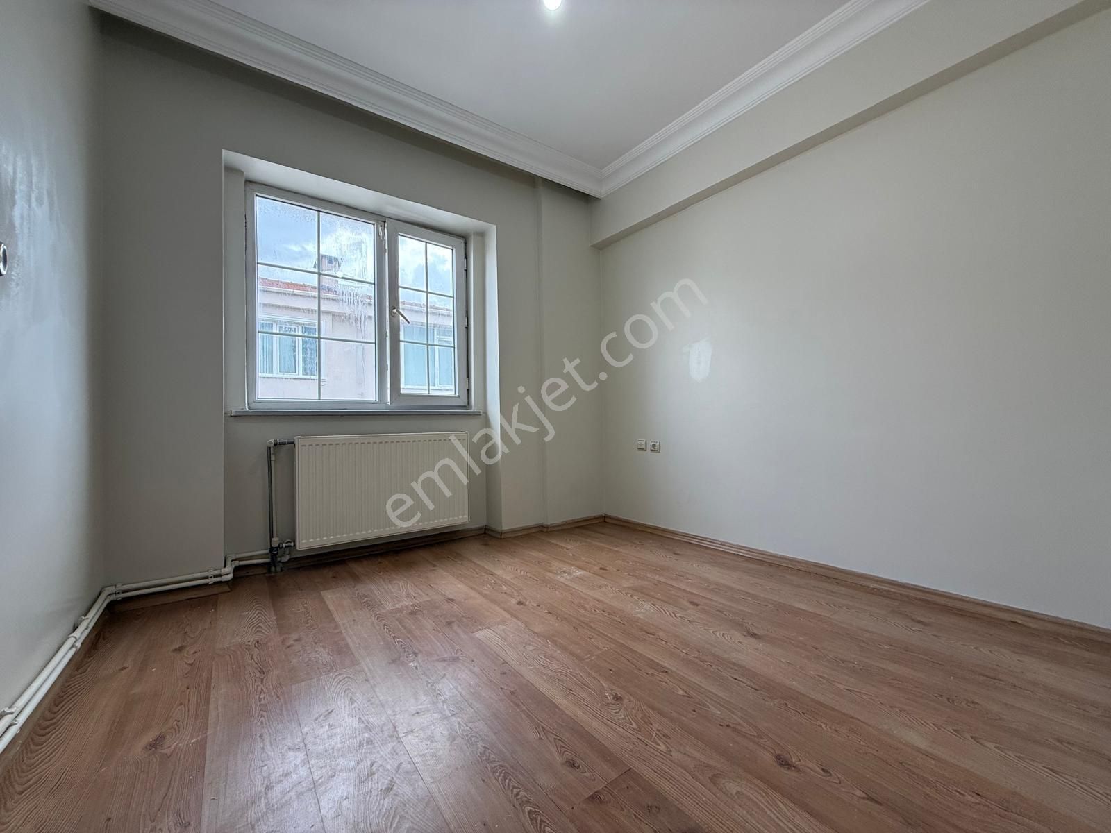 Ergünler İnşaattan Belediye Merkezde 2+1 Kiralık Daire - Görsel 11