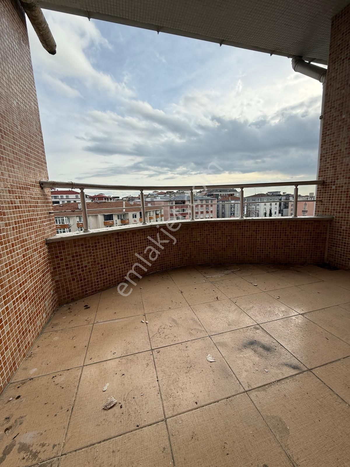 Ergünler İnşaattan Belediye Merkezde 2+1 Kiralık Daire - Görsel 13