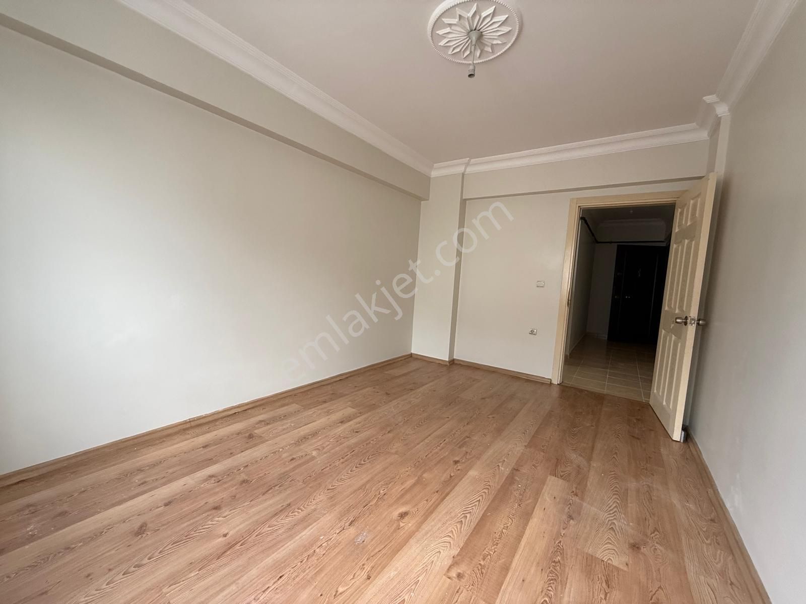 Ergünler İnşaattan Belediye Merkezde 2+1 Kiralık Daire - Görsel 6