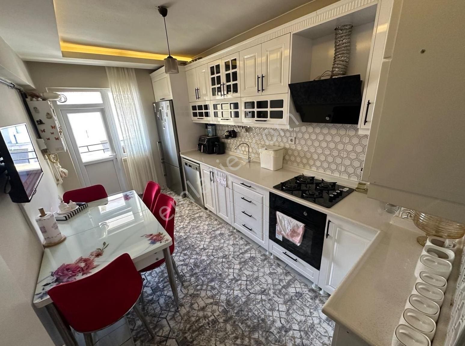 Sincan Ahi Evran Mah.'de Satılık 3+1 Çift Banyolu Yapılı Daire - Görsel 5