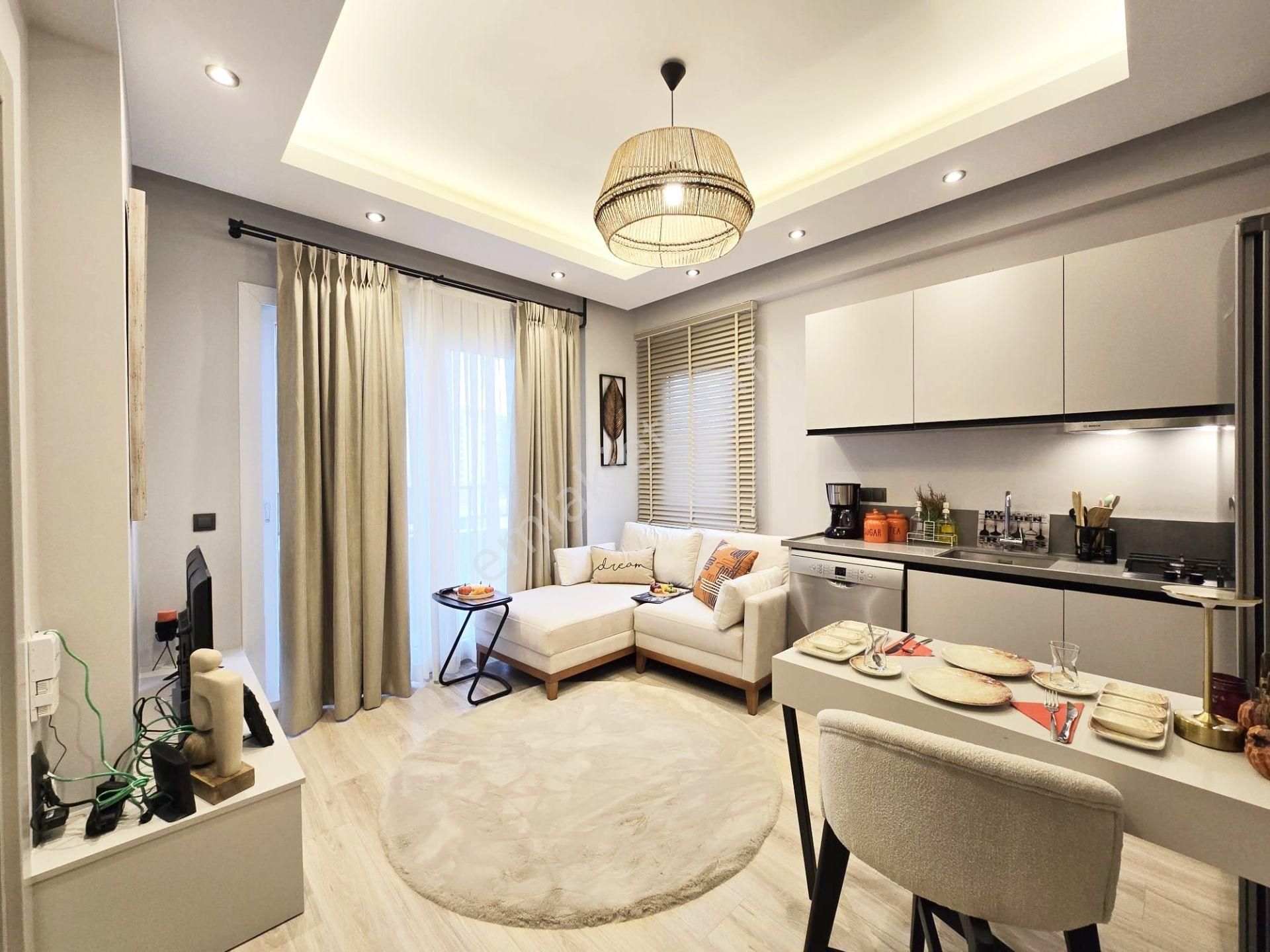 Sarıçam Ertuğrul Gazi'de Açık Kapalı Otoparklı 1.sınıf İşçilikli Süper Lüks Suit Daireler - Görsel 3